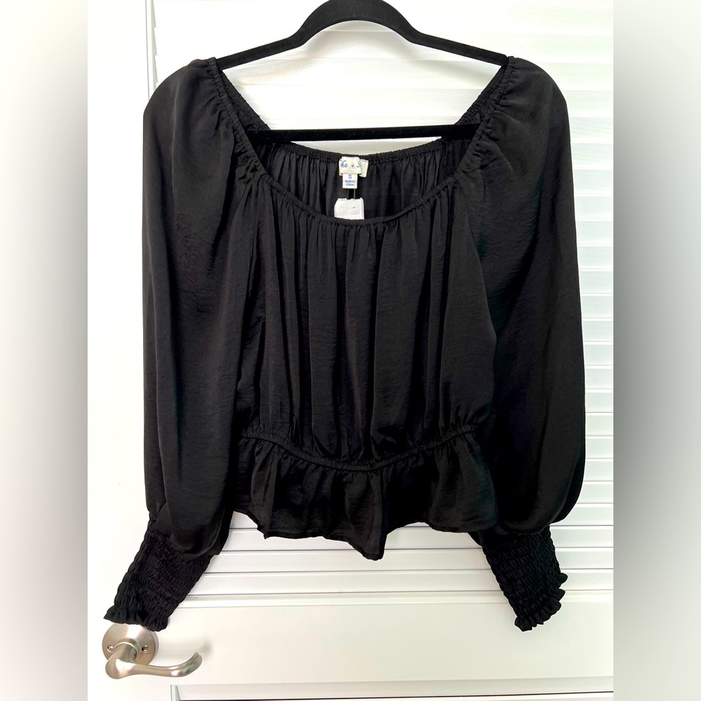 She & Sky Stay Classy Top Black Blouse